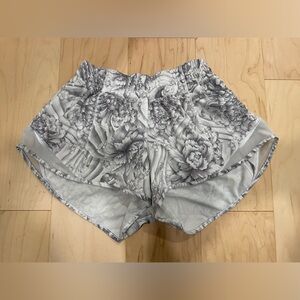 Limited Edition Lululemon Hottie Hots